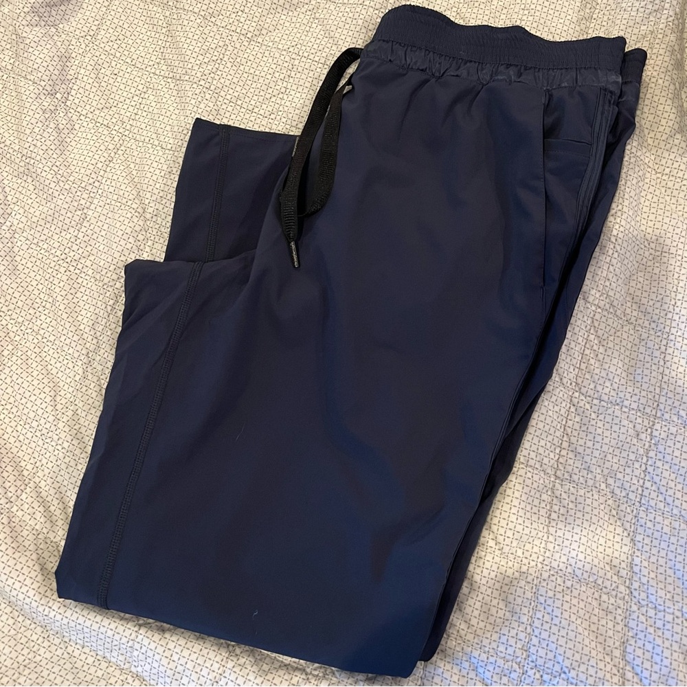 Lululemon-Navy-Pant